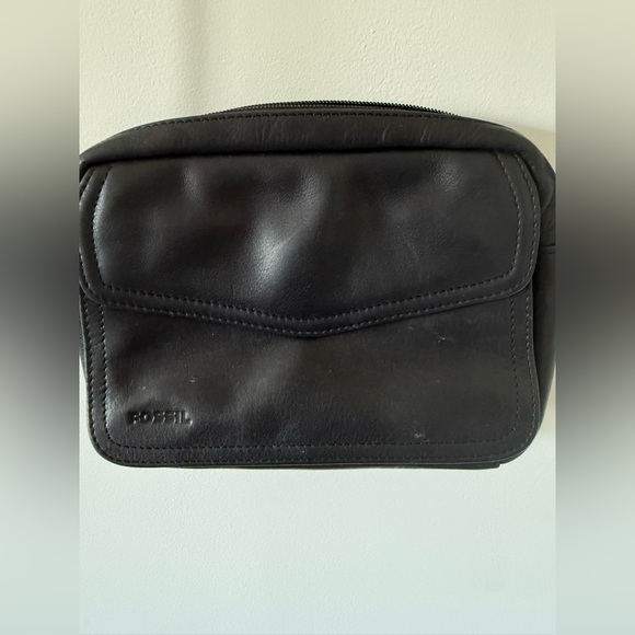 Fossil Midnight Black Leather Pouch - Picture 1 of 4